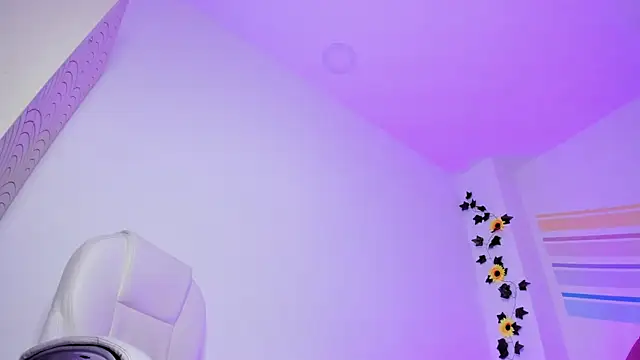 Alahia_Myers_22 webcam