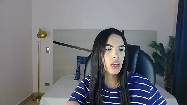 valery_restrepo webcam