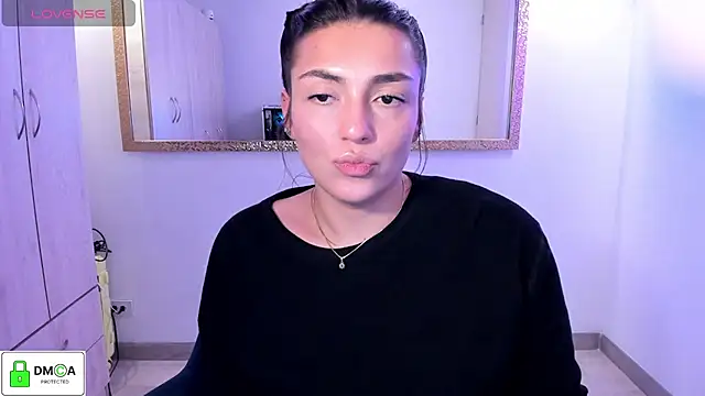 EricaVanderhill webcam