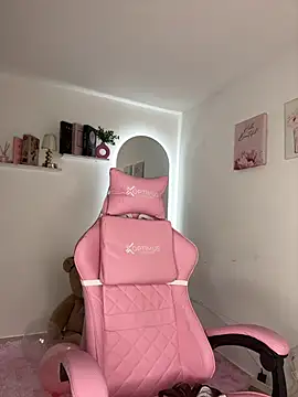 Jenn_Layton webcam