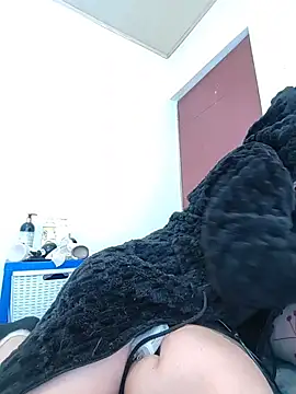 MARILYNKOVANOVA webcam
