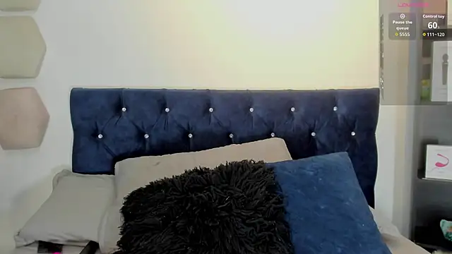 yulianademond66 webcam