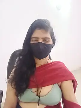 Lucky-Deepthi webcam