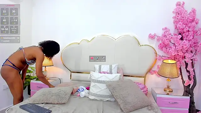_NinaFox_ webcam