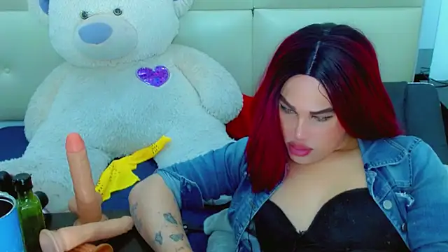 NharaBigCock webcam