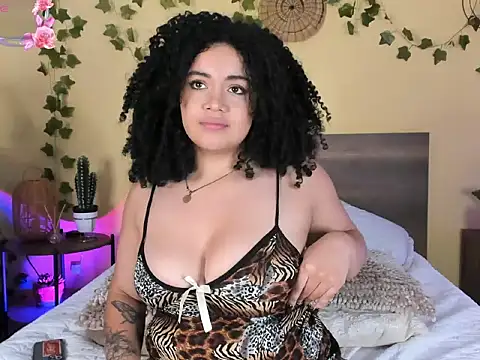 EbonnyRosse webcam