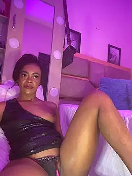 LizSmiith2 webcam