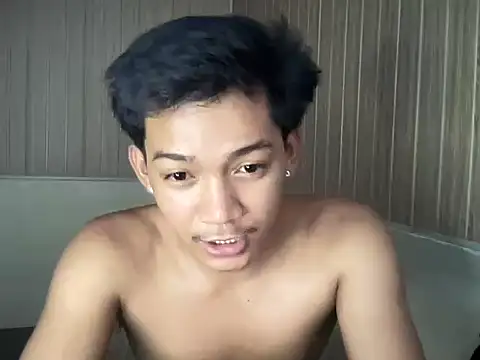 YourcumBoy77 webcam