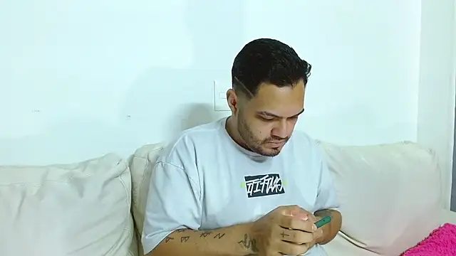 Alejandro_db webcam