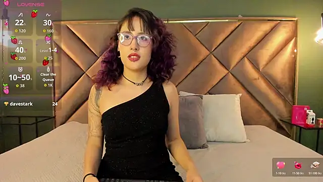 Rache_Roth webcam