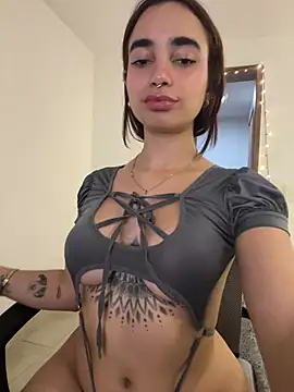CharlotteRouseVIP webcam
