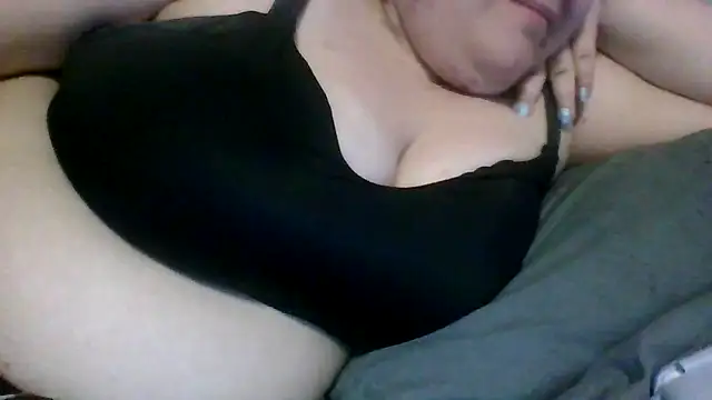 sarahcakes223 webcam