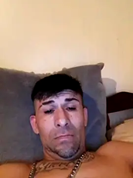 danielguerreros@xh live cam on StripChat