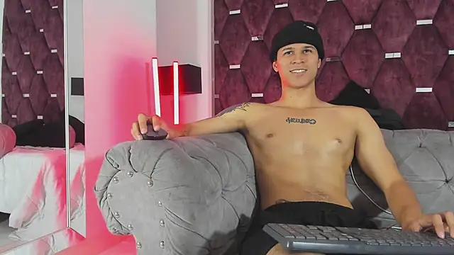 TonyBenedetti webcam