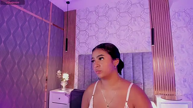 SofiiCruz webcam