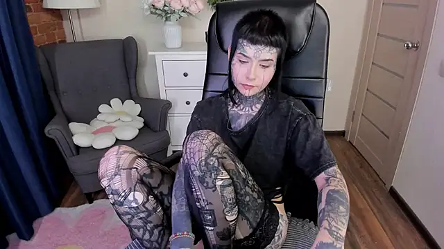Bloood__Mary webcam