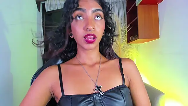 HottieVeroo_ webcam