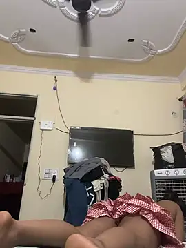 DM_riya56 webcam