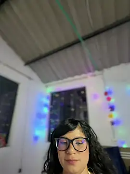 Simone_Miller webcam