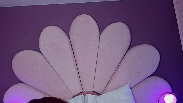 LolaGray__ webcam