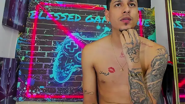 Klaar_Blessed webcam