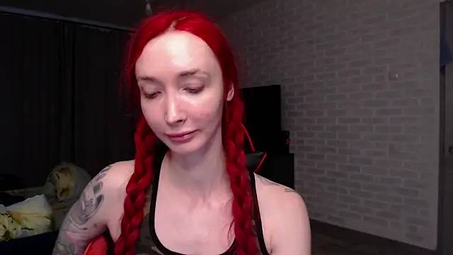 Roxy_Silver webcam