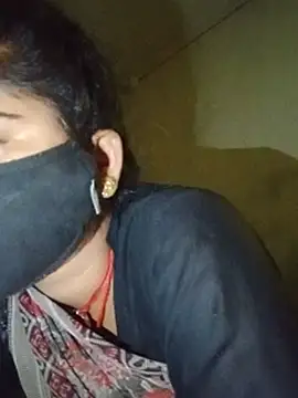 Nehaja33e live cam on StripChat