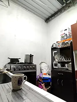 Scarlet_Passion webcam