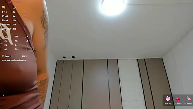 jade_spinters webcam