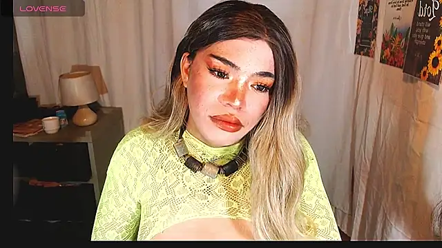 AnacondaCockSelfsucker webcam