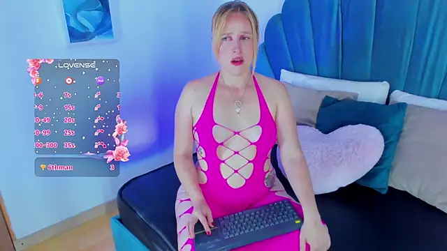 EmilySumer webcam
