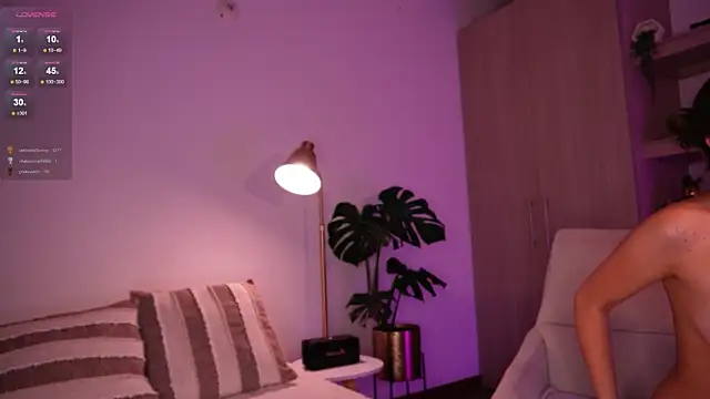 annie24_evans webcam