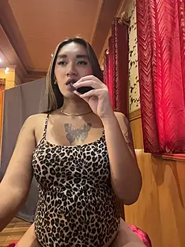 cuntyslut_lexie live cam on StripChat