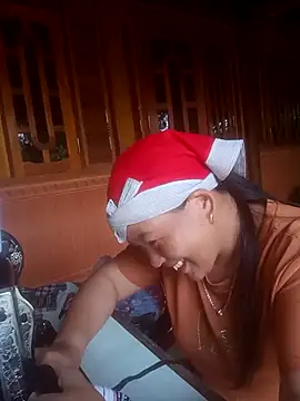 MISSAGKUTE20 live cam on StripChat