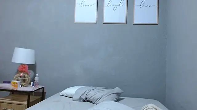Sonyasays webcam