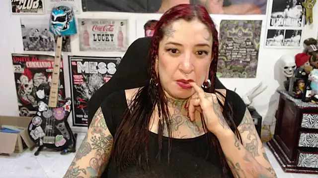 Rollyderolandia666 webcam