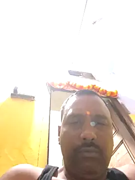 Priyasexcpl live cam on StripChat