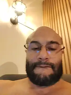 Luke__09 webcam