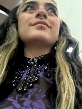 Lila_Desiree webcam