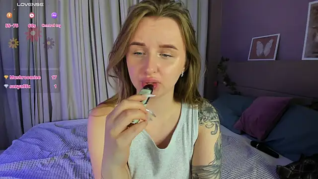 Rina_Panic webcam