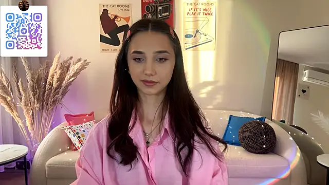 LinaMour webcam