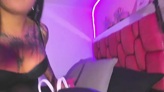 BiancaValentinna webcam