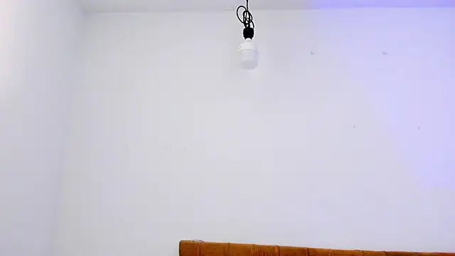 Katty_West webcam