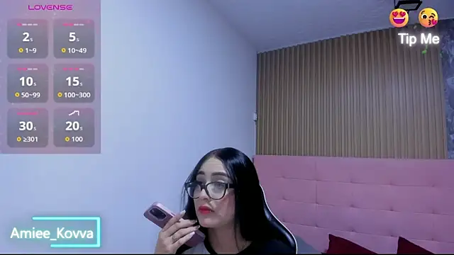 Amiee_Kovva webcam