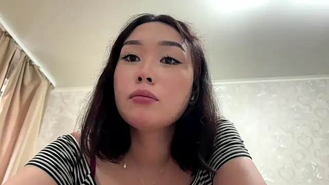 LilowNax webcam