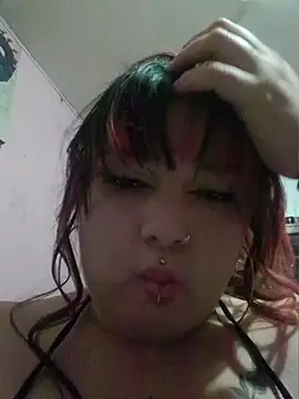 curvy_latina webcam