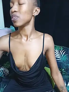 creamyslender23 webcam