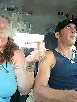 thespontaneouscouple42069 webcam