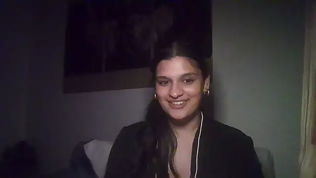 kaviahxx18 webcam