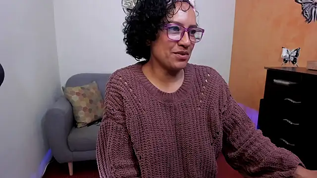 scarlet_wet webcam